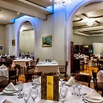 Hotel Kouros 4*