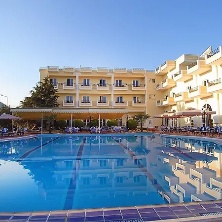Kouros Hotel