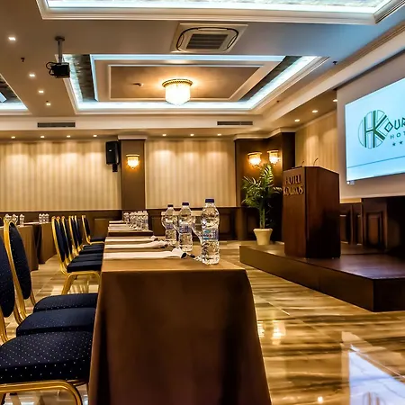 Kouros Hotel