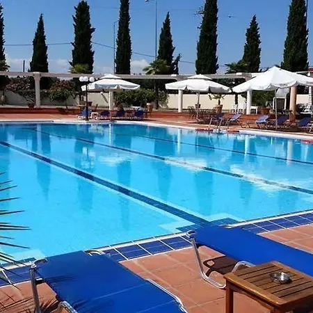 Hotel Kouros 4*