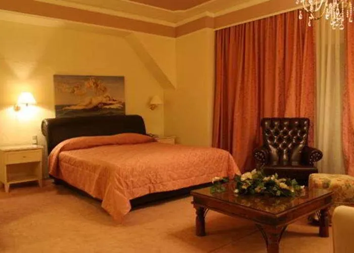 Hotel Kouros 4*