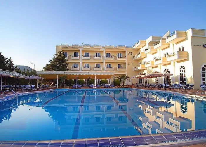 Kouros Hotel