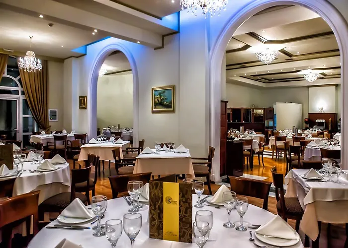 Hotel Kouros 4*