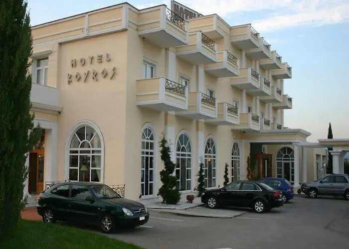 Kouros Hotel Drama